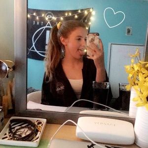 Meet your Posher, Erika